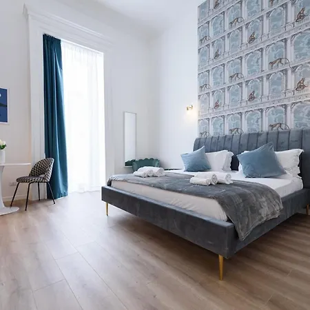 Guest House 121 Luxury Apartments Naples Exterior photo