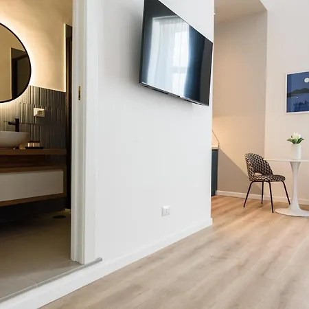 Guest House 121 Luxury Apartments Naples Exterior photo